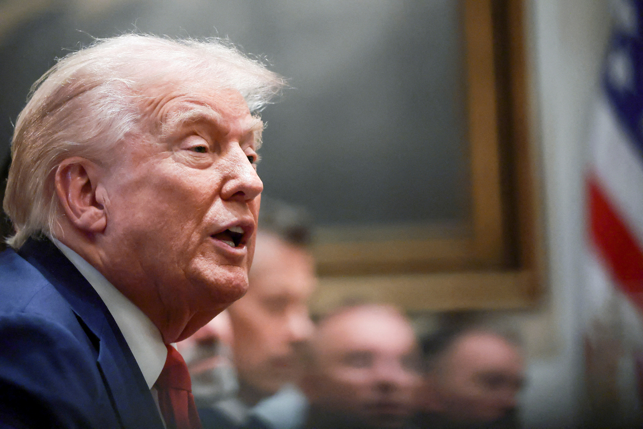 U.S. President Donald Trump speaks during a cabinet meeting at the White House in Washington, D.C., U.S. on Thursday.  (Reuters-Yonhap)