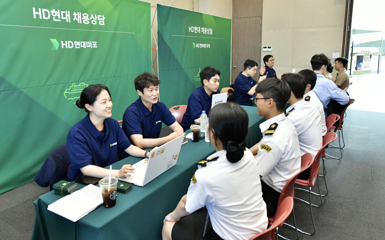 HD토토사이트 위키가 올해 5월 ‘마덱스 2025’ 현장에서 실시한 채용박람회 모습. [HD토토사이트 위키]