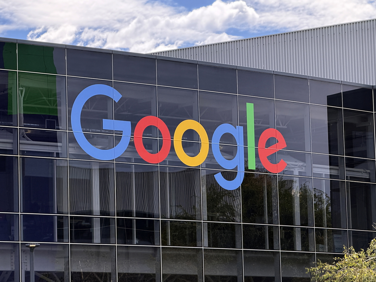 Googleplex, the corporate headquarters complex of Google and its parent company Alphabet, in California (EPA-Yonhap)
