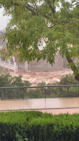Spain suffers fresh floods as torrential rains strike