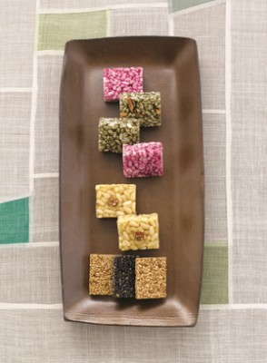 Gangjeong, crispy Korean rice treat for Chuseok celebrations