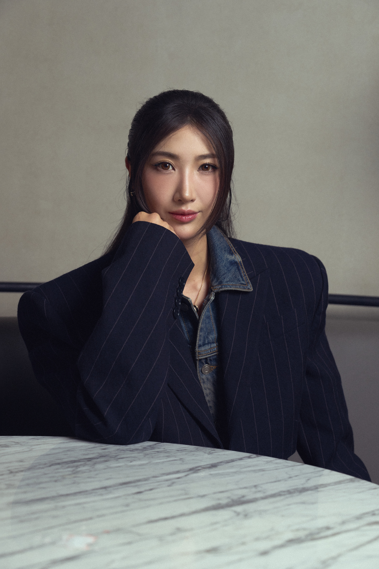 “SM 연습생 10년 덕 성장”…케데헌이 낳은 음악 인재 ‘이재(EJAE)’는 루미만큼 단단했다 - 헤럴드뮤즈 (Herald Muse)
