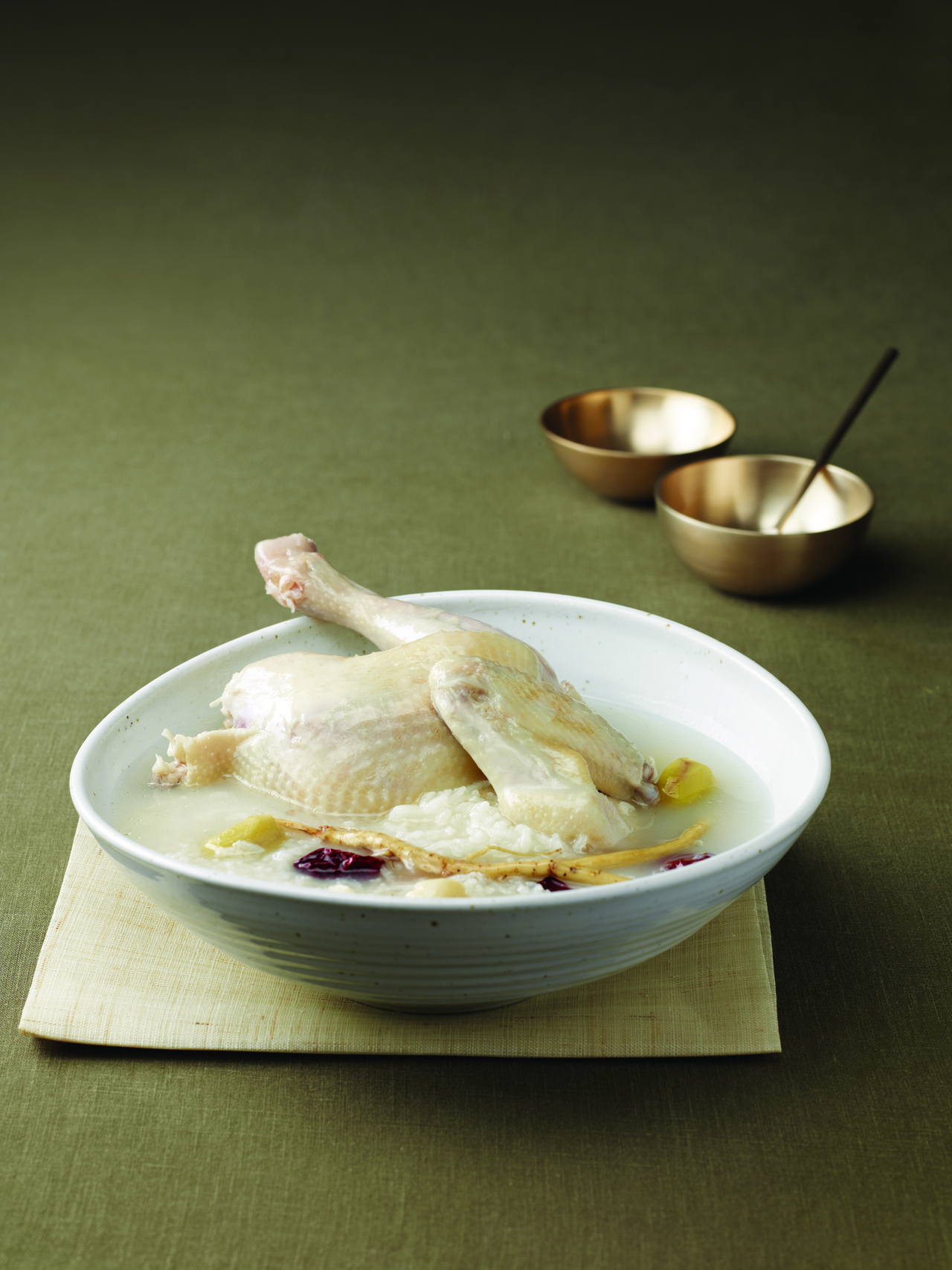 Dak baeksuk (Korean Food Promotion Institute)