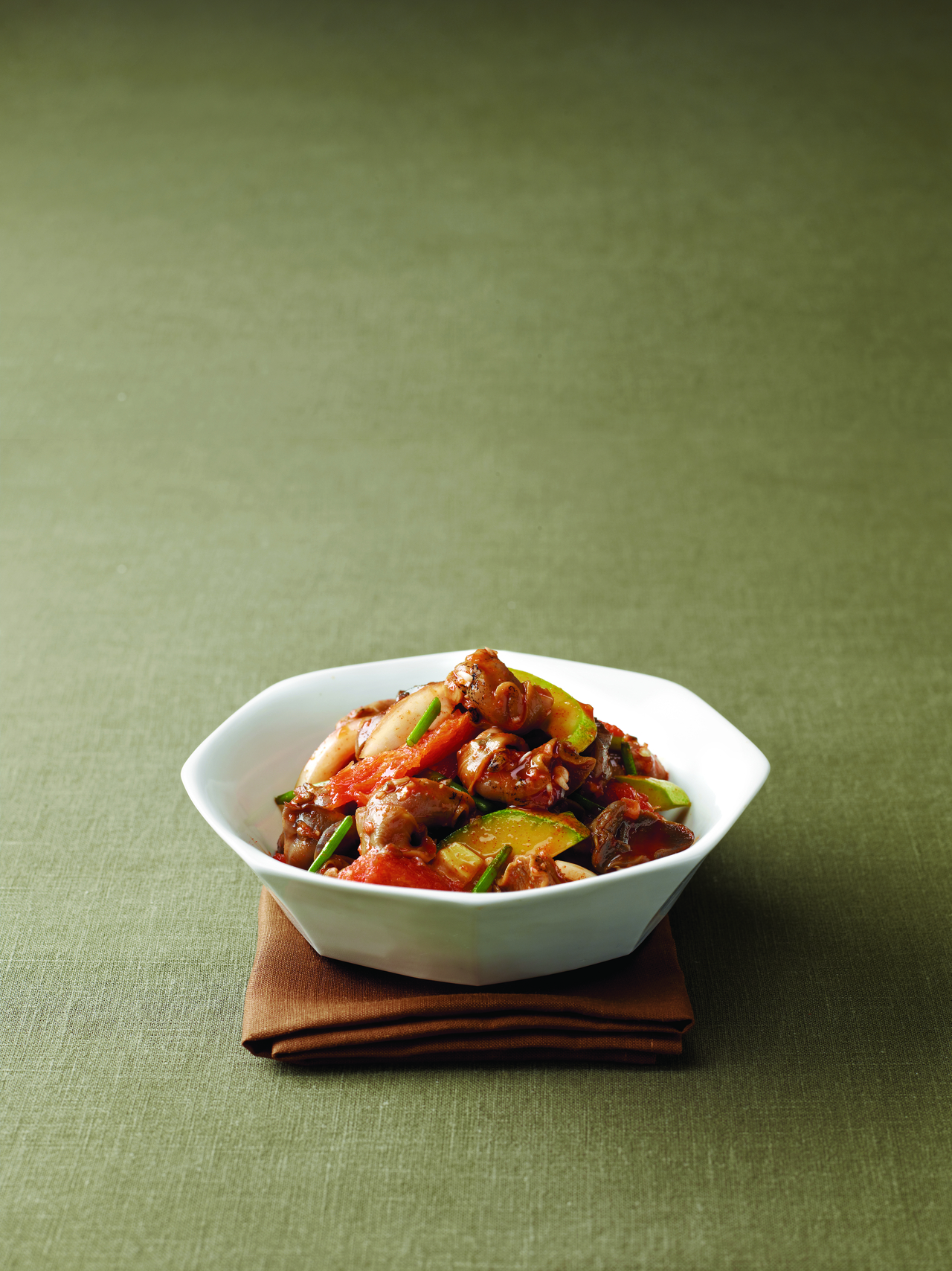 Golbaengimuchim (Korean Food Promotion Institute)