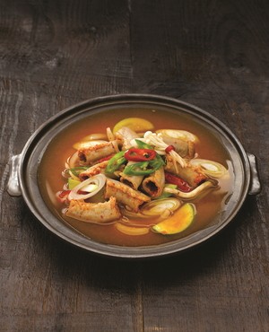 Gopchang jeongol, spicy beef tripe hot pot