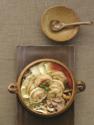 Mandu jeongol, Korean dumpling hot pot