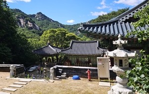북한산 태고사 가는 길…‘북한산성의 호국도량’ 노적사와 중흥사 [정용식의 사찰 기행]