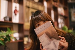 Baek Se-hee, author of 'I Want to Die but I Want to Eat Tteokbokki,' dies at 35