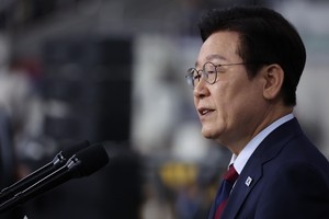 Lee vows justice for Yeosu-Suncheon victims on 77th anniversary