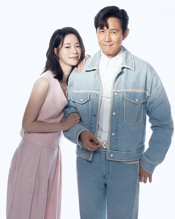 Lim Ji-yeon (left) and Lee Jung-jae (Amazon Prime)