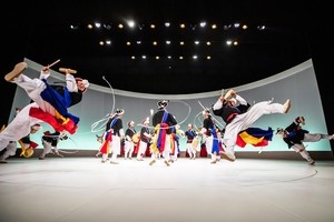 Free performances across Gyeongju celebrate vibrant Korean traditions ahead of APEC