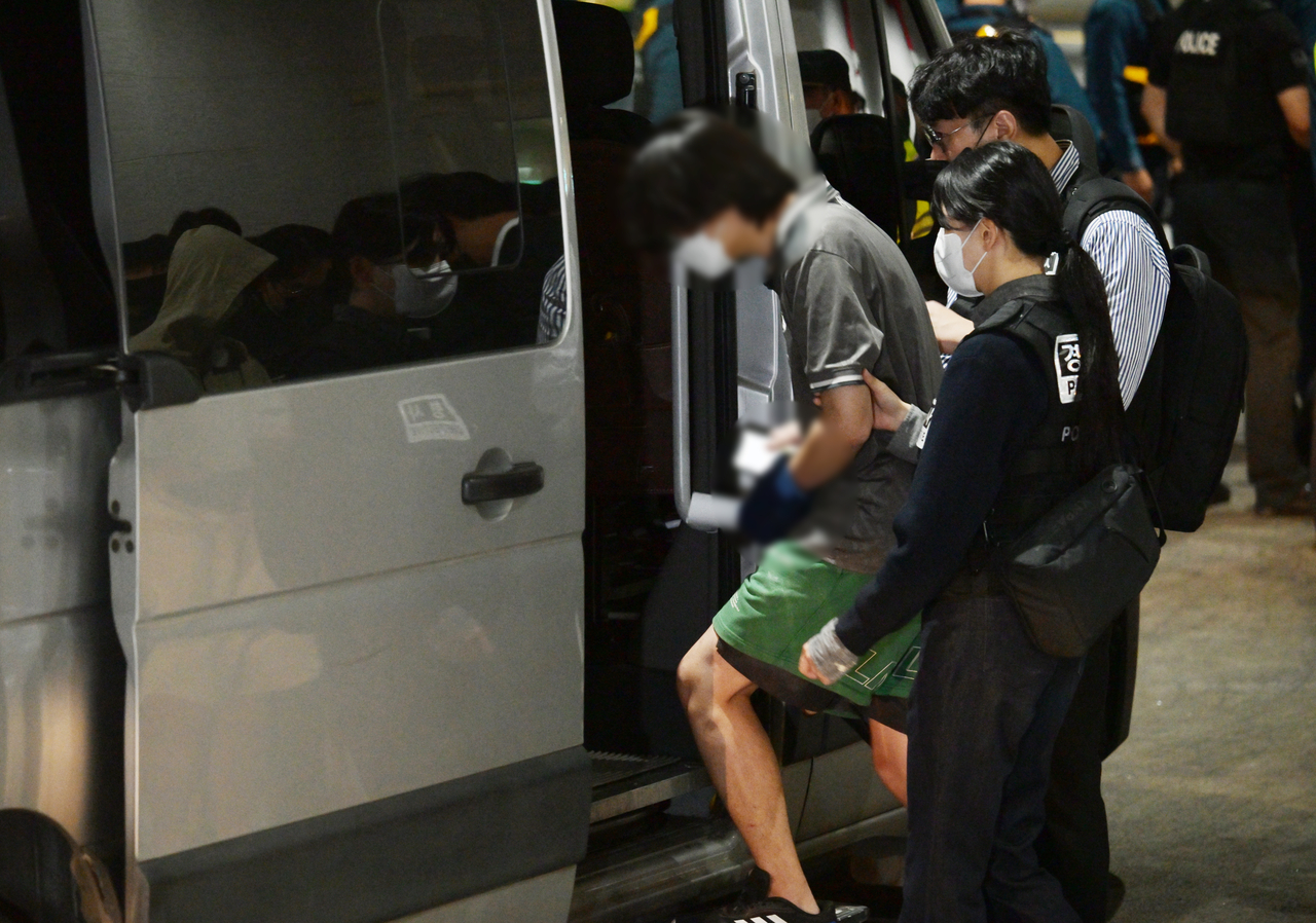 캄보디아 범죄 스치기만 해도 실형, 총책은 징역 20년 - 헤럴드경제