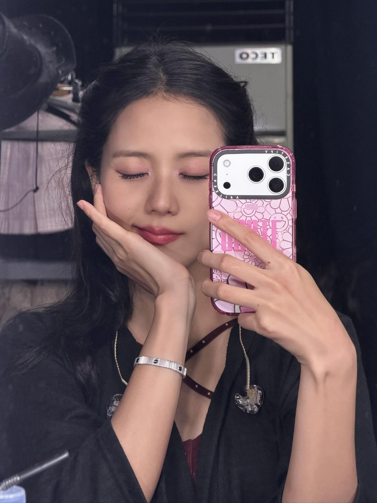 사진=지수 SNS