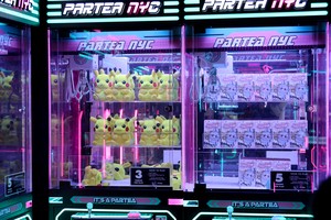 ‘Poppamine’: New dopamine rush from luck-based toy machines