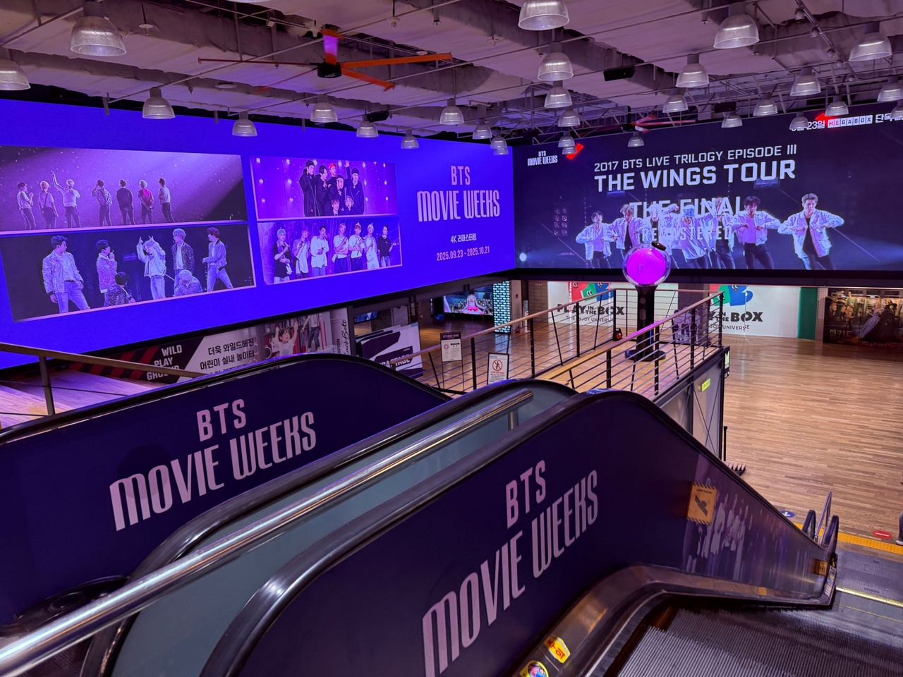 BTS 콘서트, 극장으로 향하자…한 달 만에 전 세계 97만명 동원 - 헤럴드경제