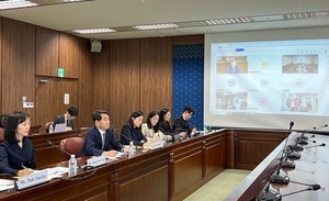 Seoul, Washington agree to seek practical support for legitimate Korean workers entering US