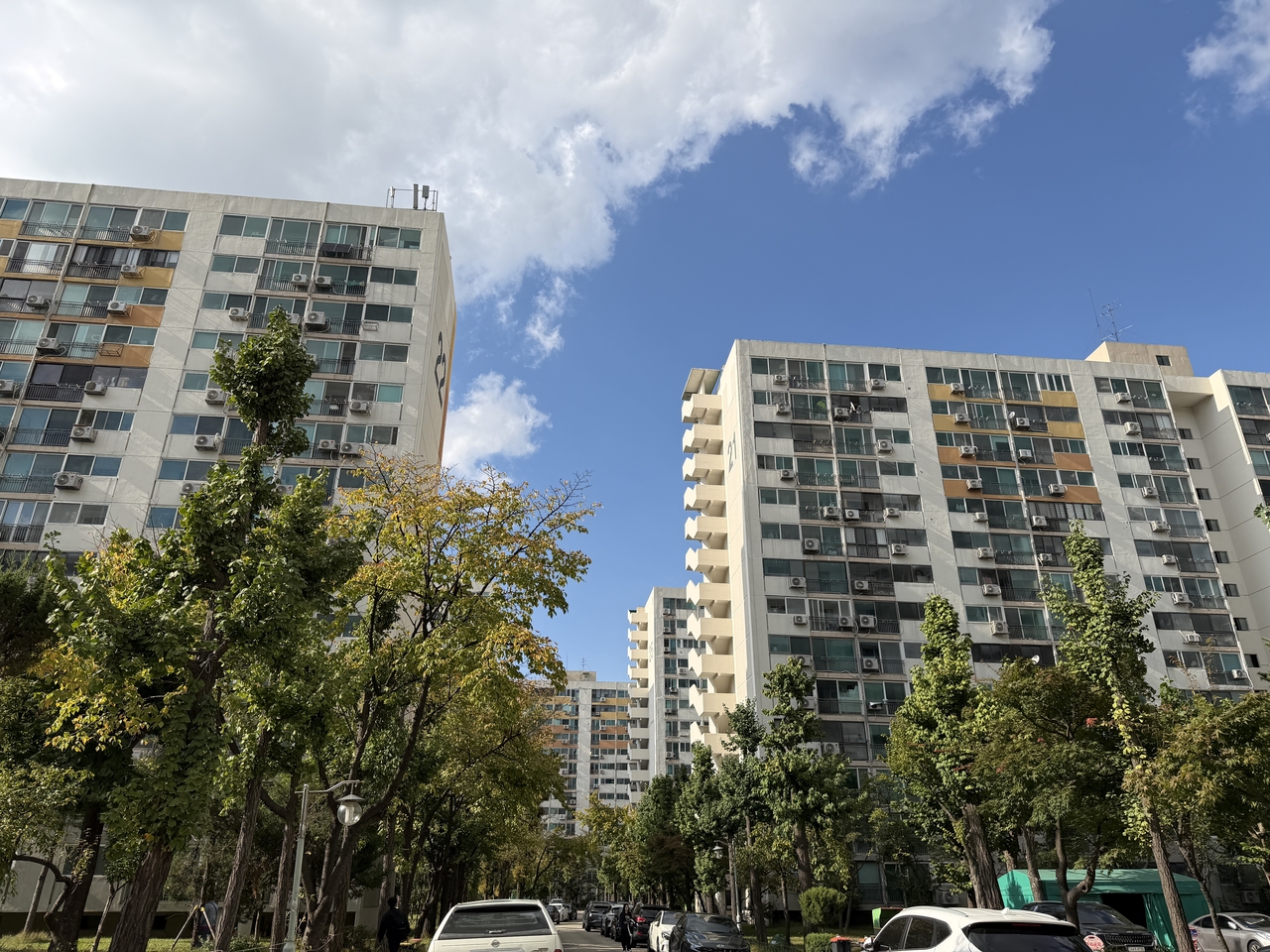 23일 찾은 서울 마포구 성산시영아파트의 모습. 윤성현 기자