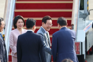 Lee kicks off 'super week' of diplomacy with ASEAN Summit in Malaysia