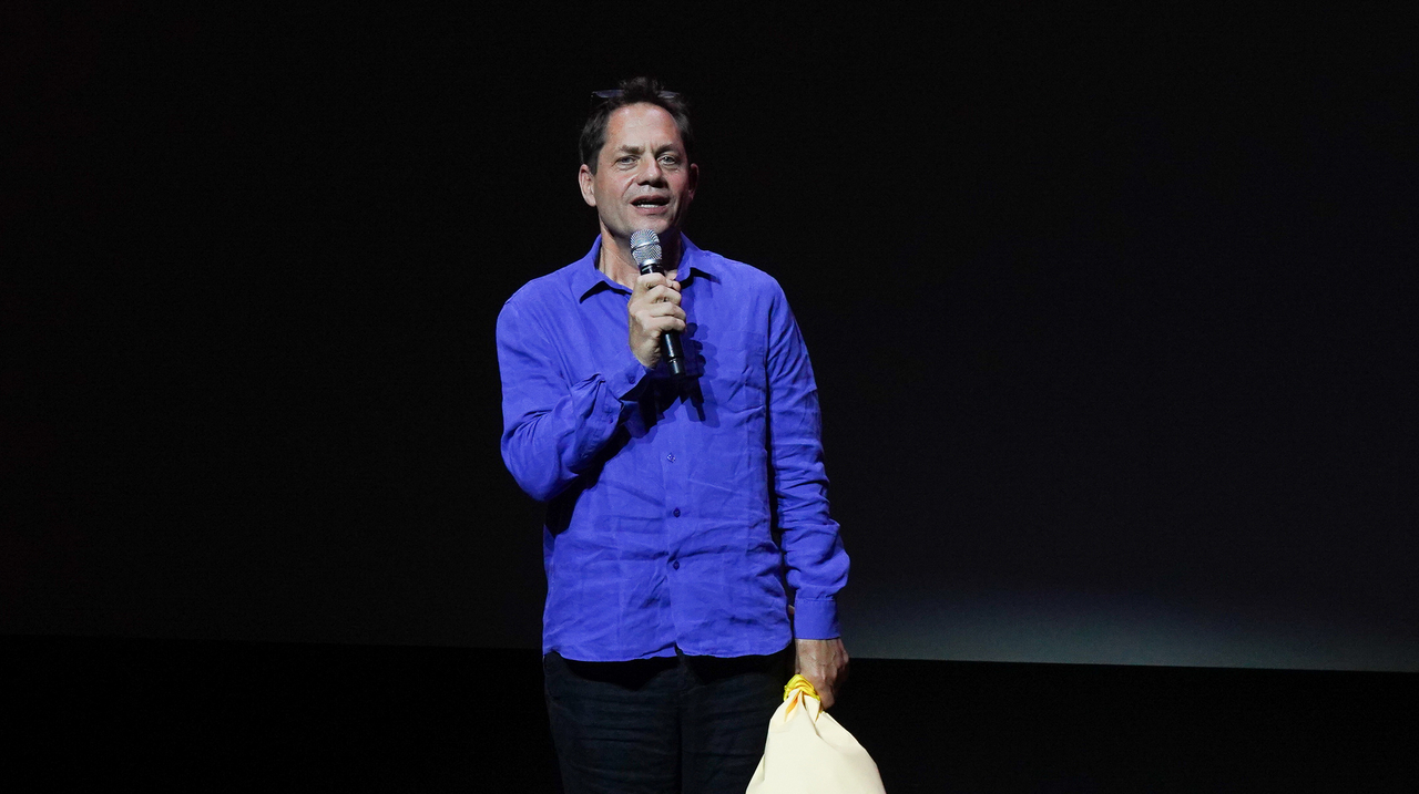 Ron Dyens, producer of "Flow," accepts the Honorary Award at the opening ceremony of the 27th Bucheon International Animation Festival at Korea Manhwa Museum in Bucheon, Gyeonggi Province, Friday. (Bucheon International Animation Festival)
