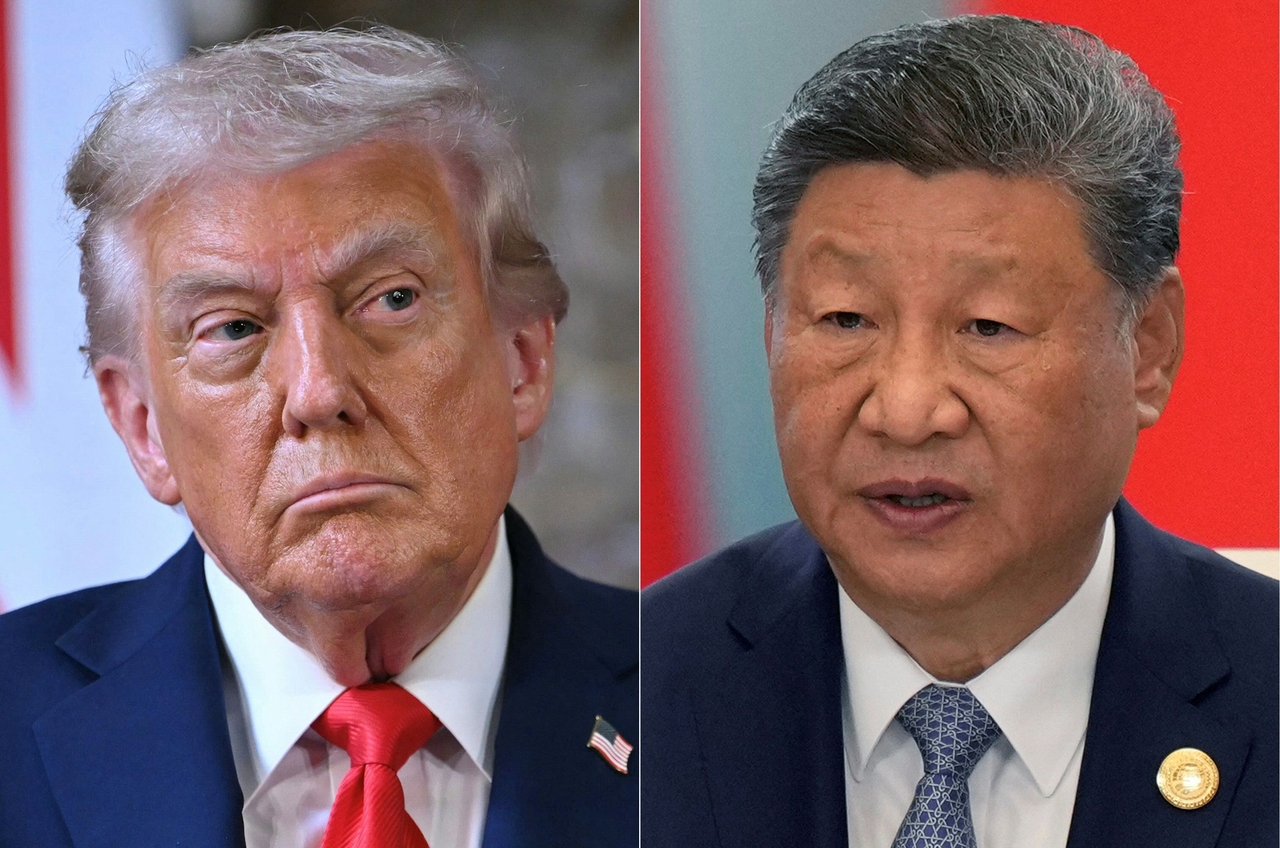 US President Donald Trump (left) and Chinese President Xi Jinping (AFP)