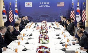 S. Korea, US agree on trade deal details at Lee-Trump summit in Gyeongju