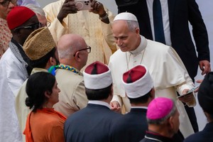 Pope reaffirms dialogue with Jews as he marks 60th anniversary of a key document