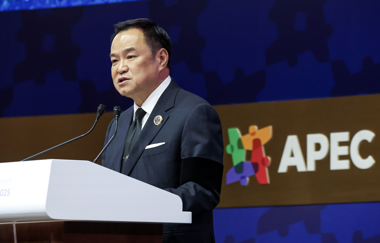 Thai Prime Minister Anutin Charnvirakul speaks during the APEC CEO Summit at the Gyeongju Arts Center in North Gyeongsang Province on Thursday. (Im Se-jun/The Korea Herald)