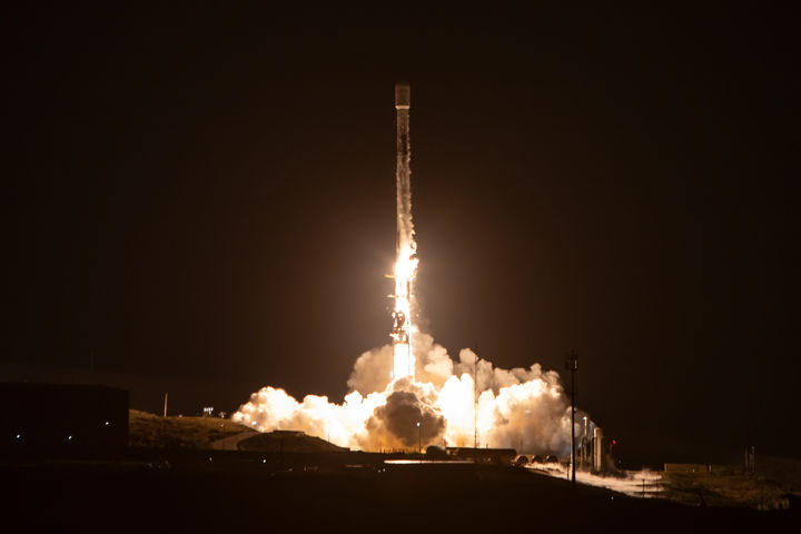 South Korea’s third military reconnaissance satellite was successfully launched at around 8:34 p.m. from Vandenberg Space Force Base in California on Dec. 21, 2024. (Courtesy of the Defense Ministry)