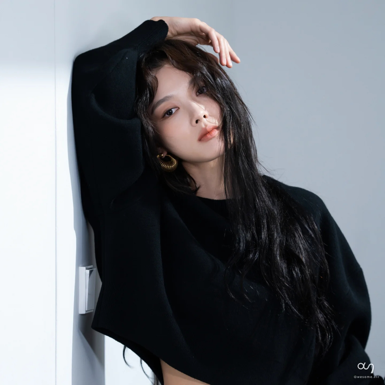 사진=어썸이엔티 공식 채널