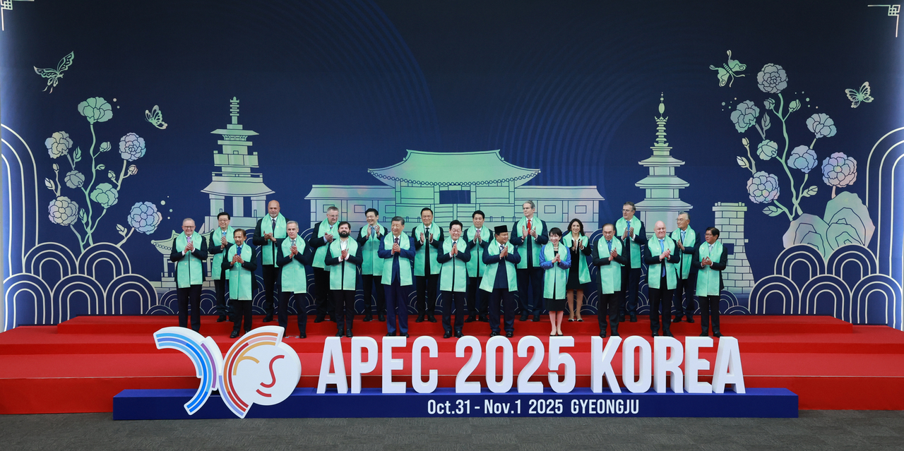 Gyeongju Declaration casts APEC's new creed around AI, culture
