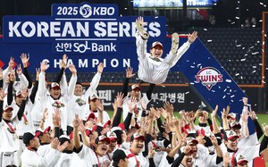 Twins defeat Eagles to win 2025 Korean Series title
