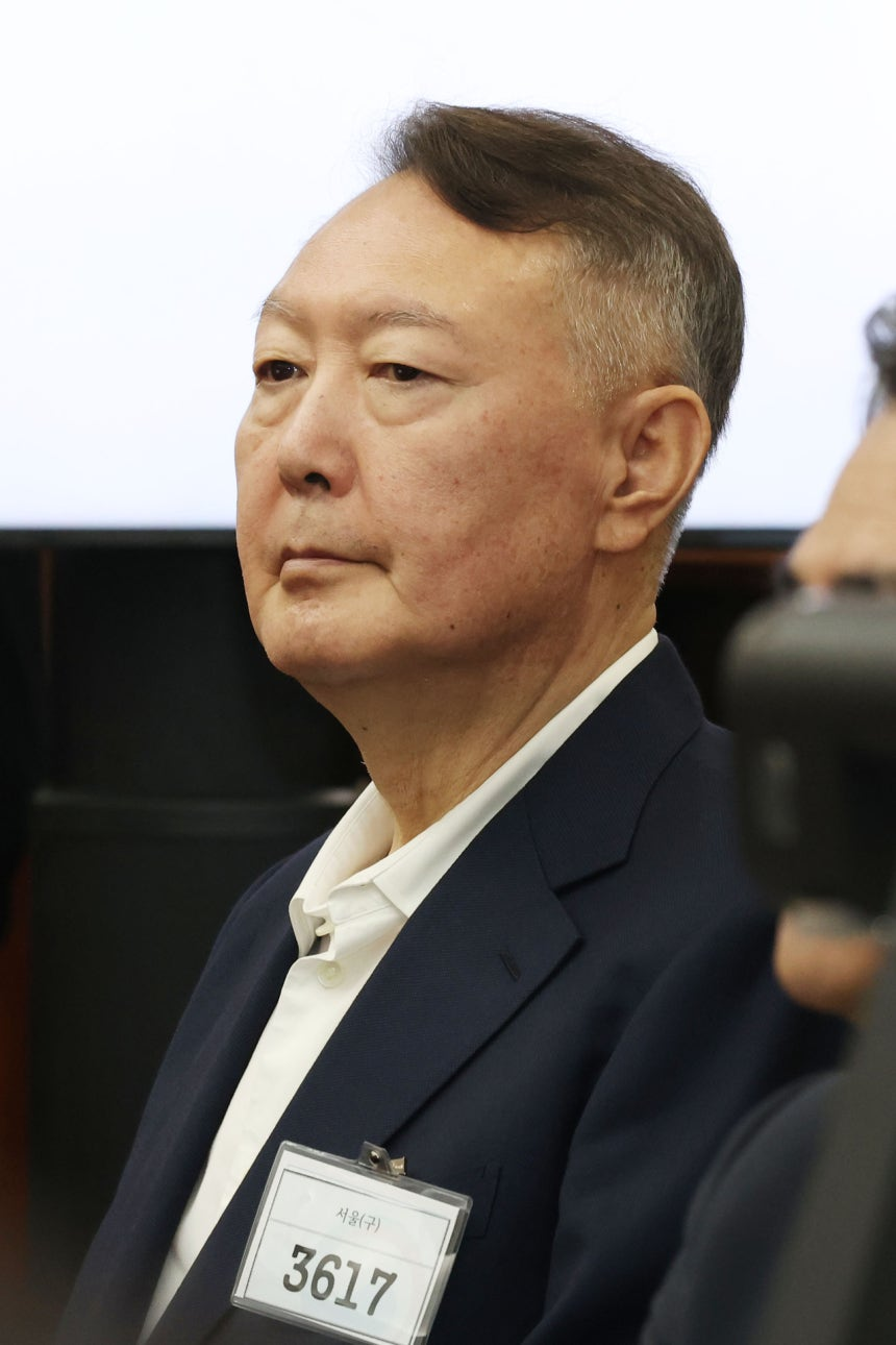 여자(김건희)가 물어보는 거 가지고” 건강호소 尹 법정컴백 발언 쏟아냈다 [세상&] - 헤럴드경제