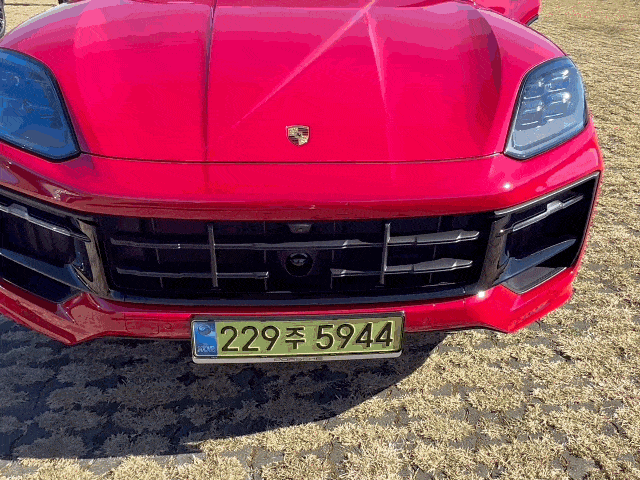 Porsche the Cayenne GTS (Byun Hye-jin/The Korea Herald)