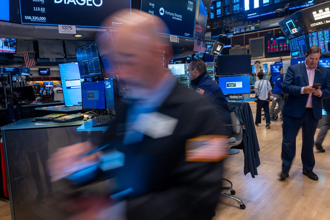 오늘부터 美 주식 낮에도 거래할 수 있다…해외주식 주간거래 재개 [투자360] - 헤럴드경제