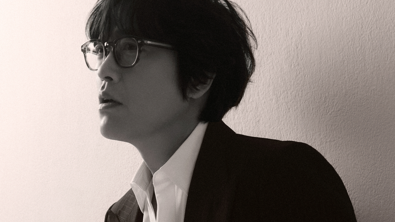 Singer-songwriter Kim Dong-ryul (Music Farm)