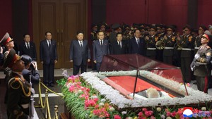 N. Korea mourns death of former ceremonial leader, joined by Chinese, Vietnamese envoys