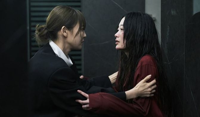 "As You Stood By," starring Jeon So-nee (left) and Lee You-mi (Netflix)