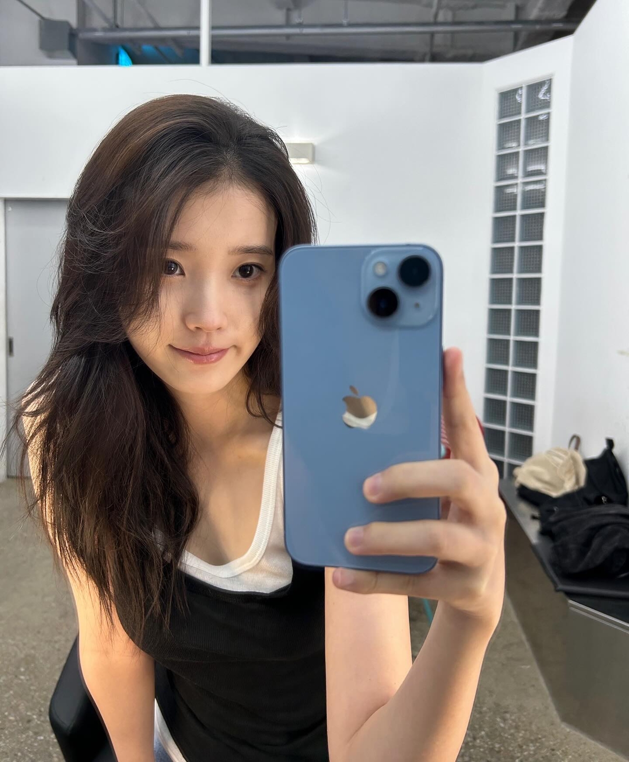 사진=아이유 채널