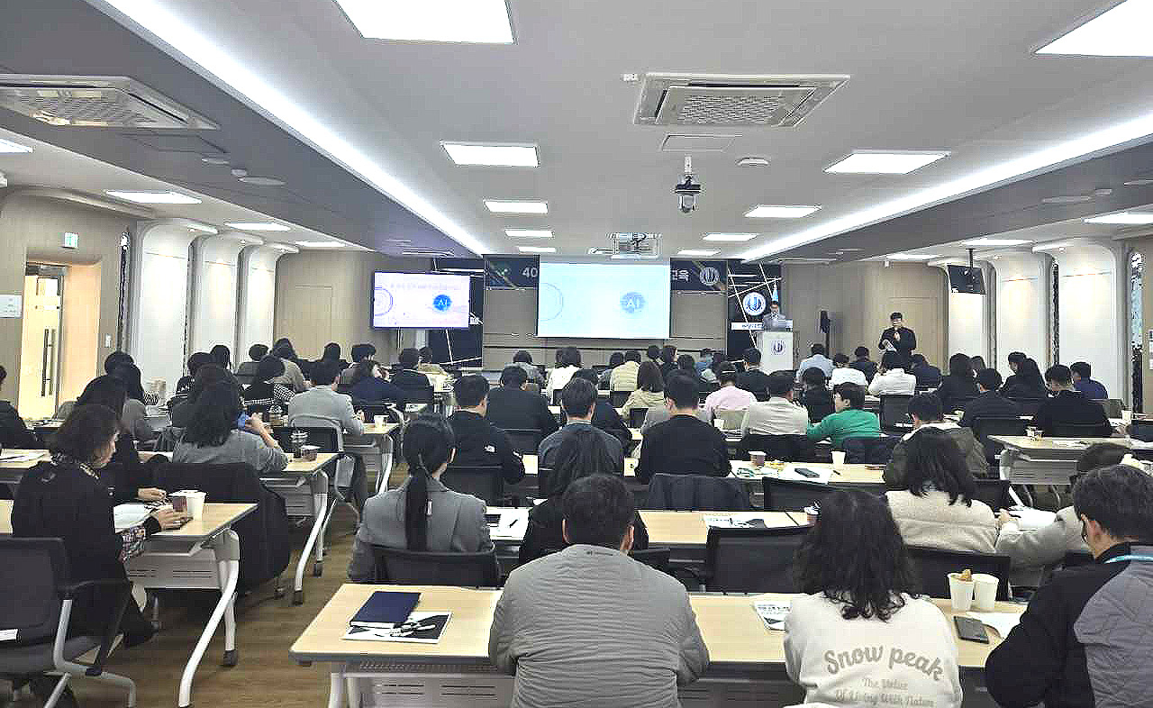 영주시가  6·7일 이틀간 동양대학교 본관 3층 메타 톤에서 ‘2025년 하반기 민원소통 및 역량강화 교육’을 하고 있다.[영주시 제공]