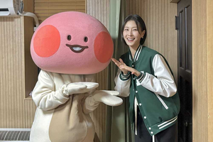 '경제학도' 이현이, 모교 이화여대서 강연 "전공과 다른 길 택했지만... - 뉴스 썸네일 이미지