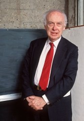James Watson, co-discoverer of the double-helix shape of DNA, dies at age 97