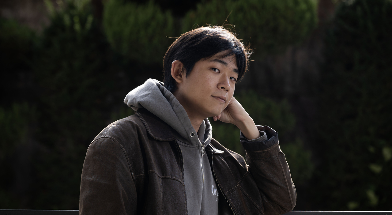 Seo Ho-seong, CEO of the waste collection service Oneul Sugeo, poses at a co-working office in Gangnam, Seoul, on Oct. 20.  (Im Se-jun/The Korea Herald)