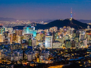 Dining after midnight in Korea