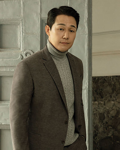 김유신 역의 박성웅
