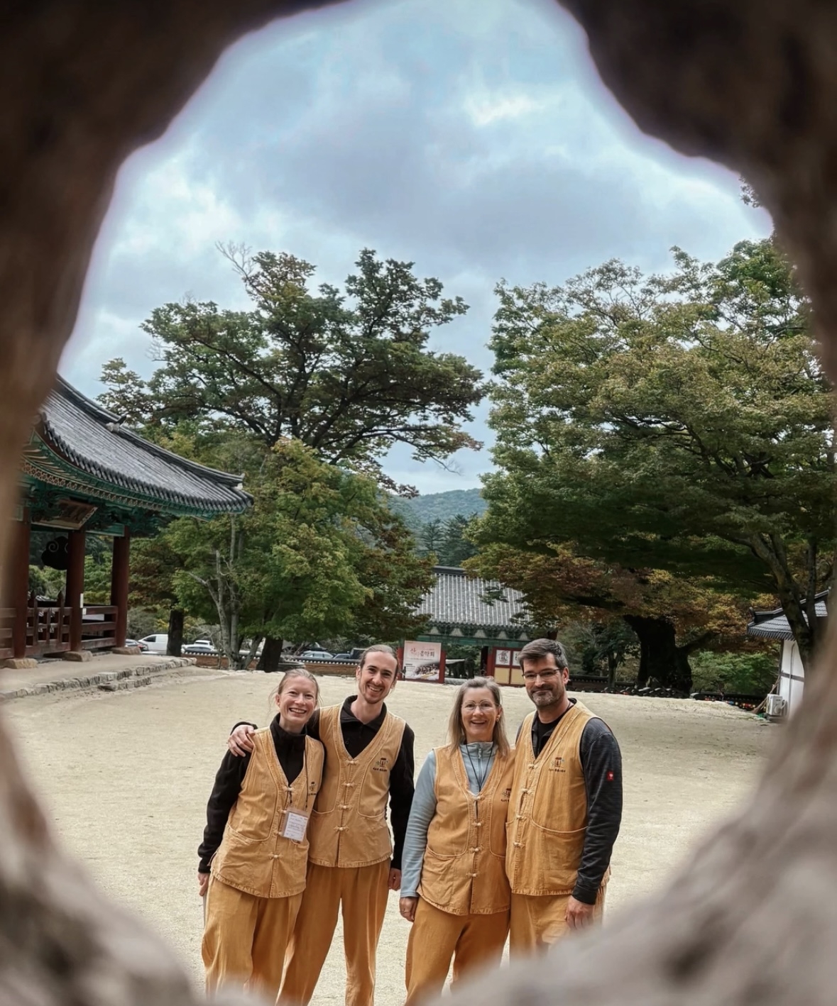 Maria West (left) and Philipp Springsguth (second from left) pose with Maria's family during a templestay at Naesosa in Buan, North Jeolla Province. (Springsguth and West)
