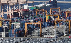 Container shipping costs to major export destinations dip in October