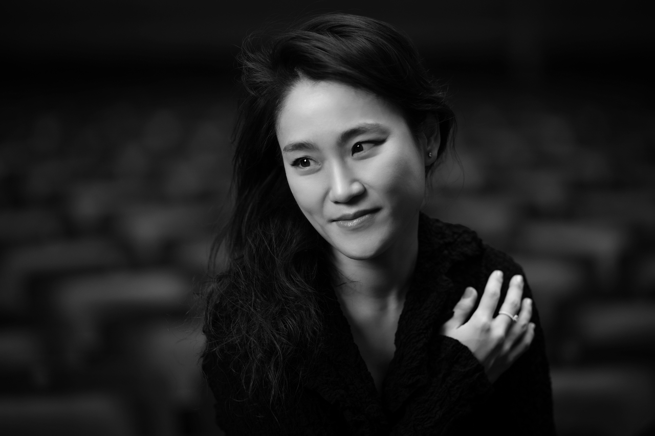 Chang Han-na (Kiran West)