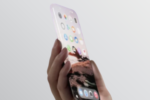 “접는폰 나오는 줄 알았더니” 완전 ‘투명 아이폰’ 볼 줄은 …허찔린 삼성 초비상