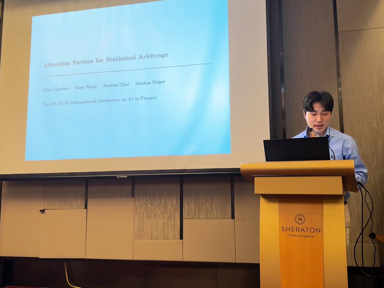 An official from Hanwha Life’s AI Research Institute presents research results during International Conference on AI in Finance 2025 in Singapore last week. (Hanwha Life)