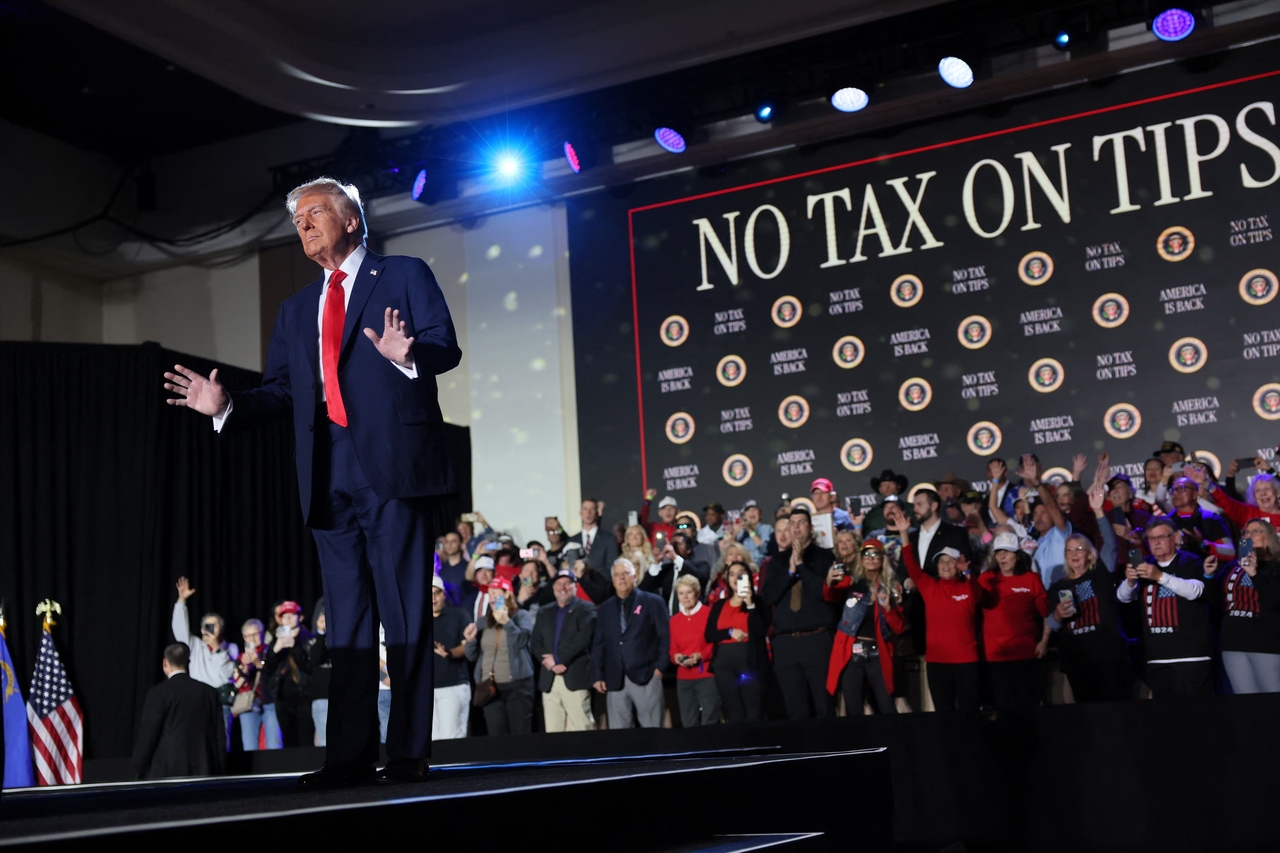 US President Donald Trump speaks on his policy to end tax on tips in Las Vegas, Nevada, on January 25, 2025.  [REUTERS]